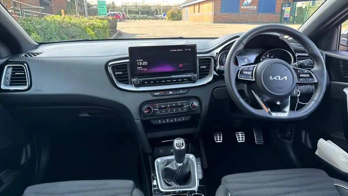 2024-kia-ceed-15-t-gdi-gt-line-158bhp-big-5