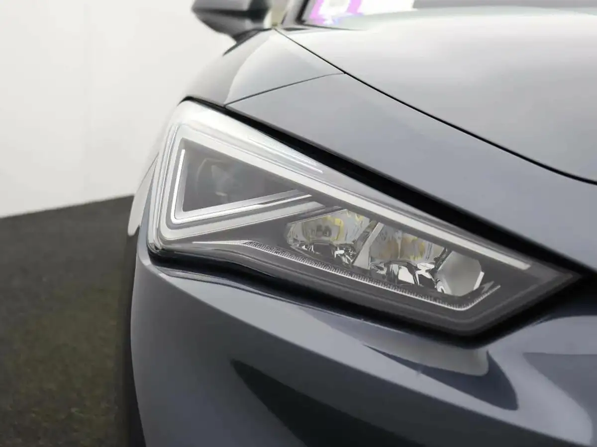 2024-seat-leon-10-etsi-evo-fr-hatchback-big-37