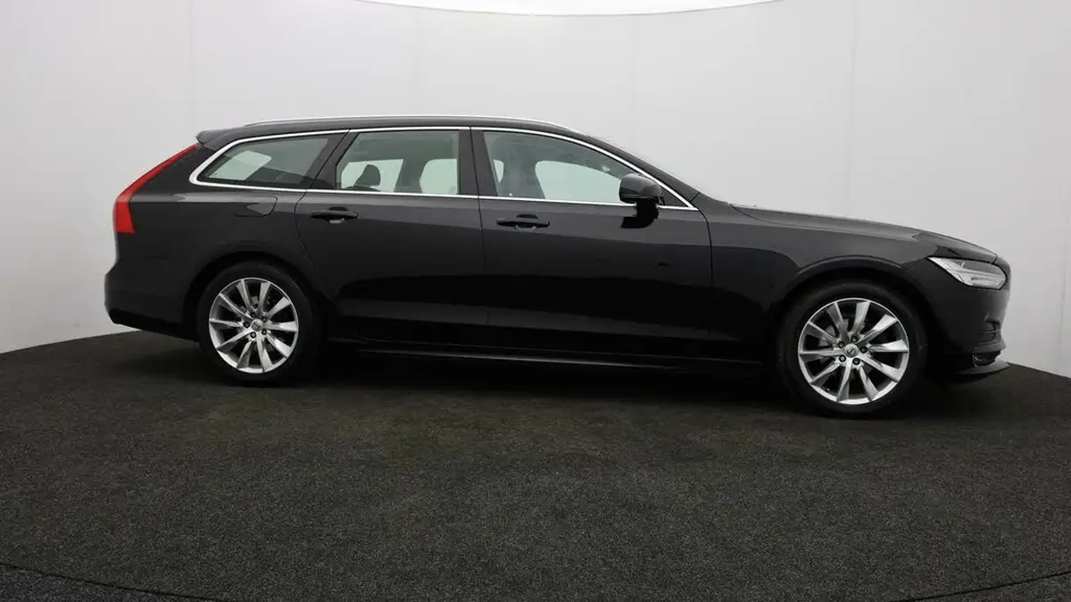 2019-volvo-v90-20-t4-momentum-plus-big-33