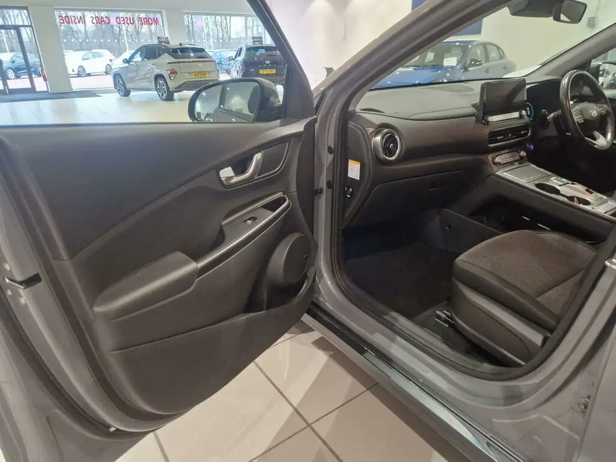 2021-hyundai-kona-e-premium-204ps-64kwh-7kw-obc-big-40