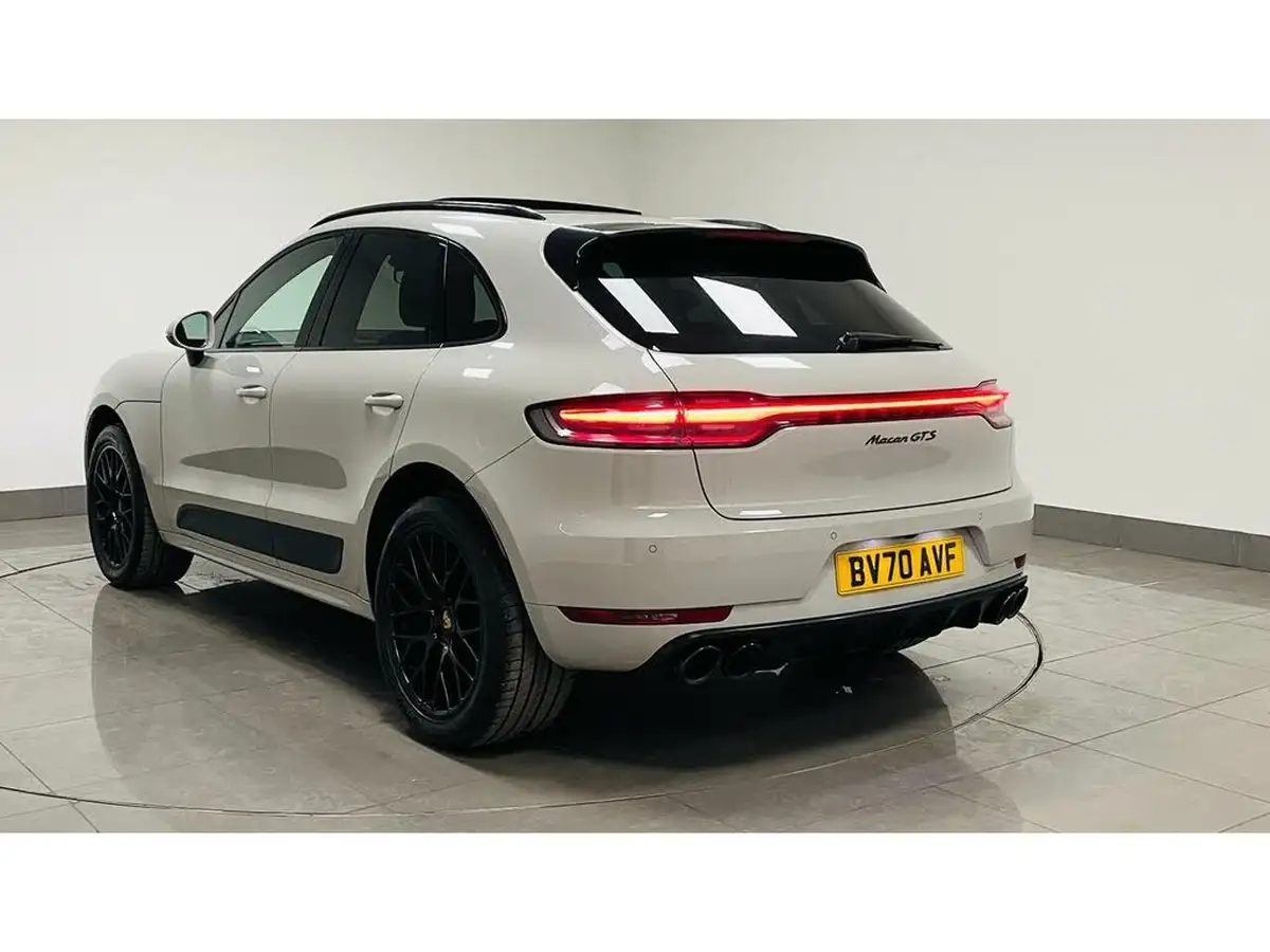 2020-porsche-macan-29-v6-gts-big-3