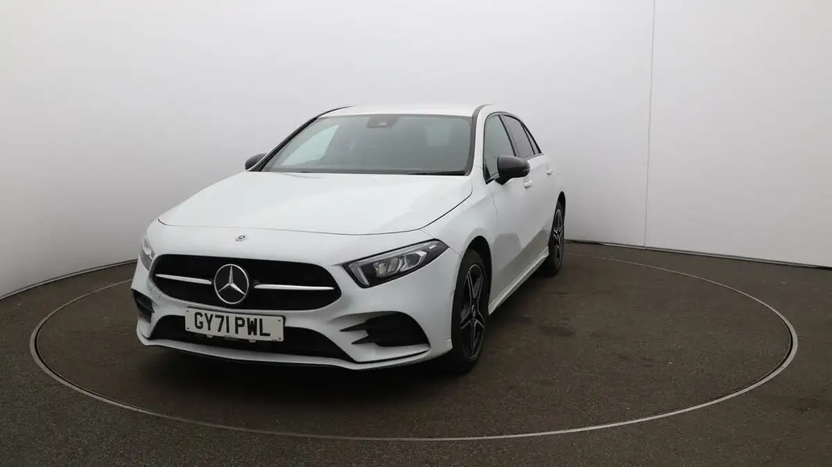 2021-mercedes-benz-a-class-13-a250e-amg-line-edition-hatchback-5d-big-28