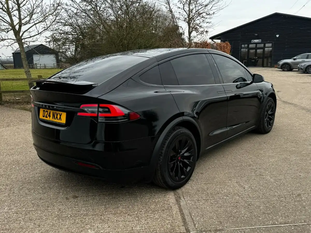 2019-tesla-model-x-e-ludicrous-performance-big-15