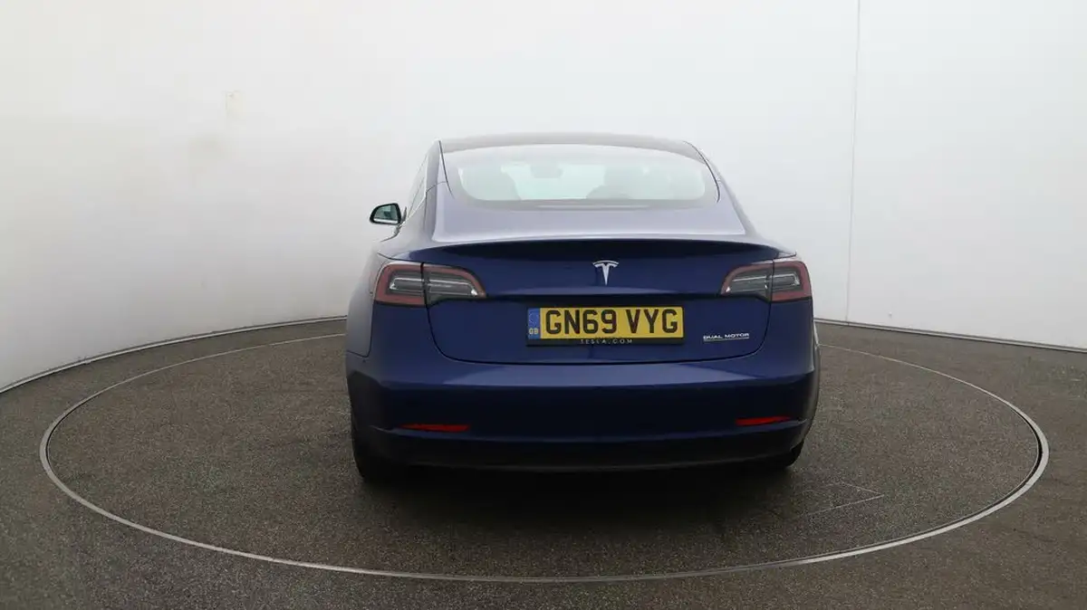 2019-tesla-model-3-e-4x4-performance-pack-big-57