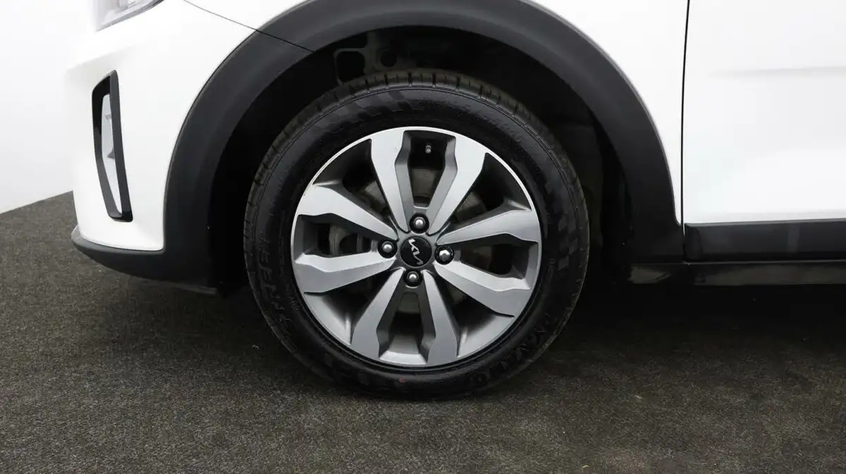 2022-kia-stonic-10-t-gdi-2-big-17