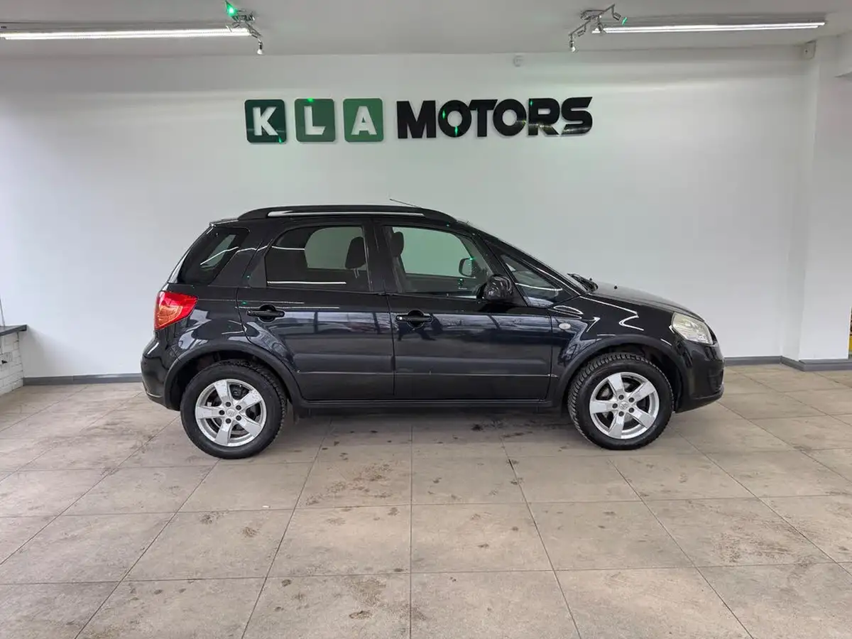 2014-suzuki-sx4-16-sz5-big-5