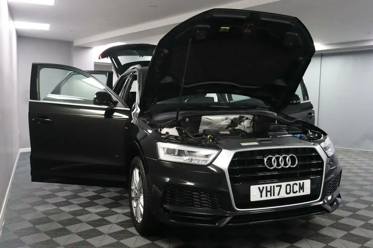 2017-audi-q3-14-tfsi-s-line-edition-big-14