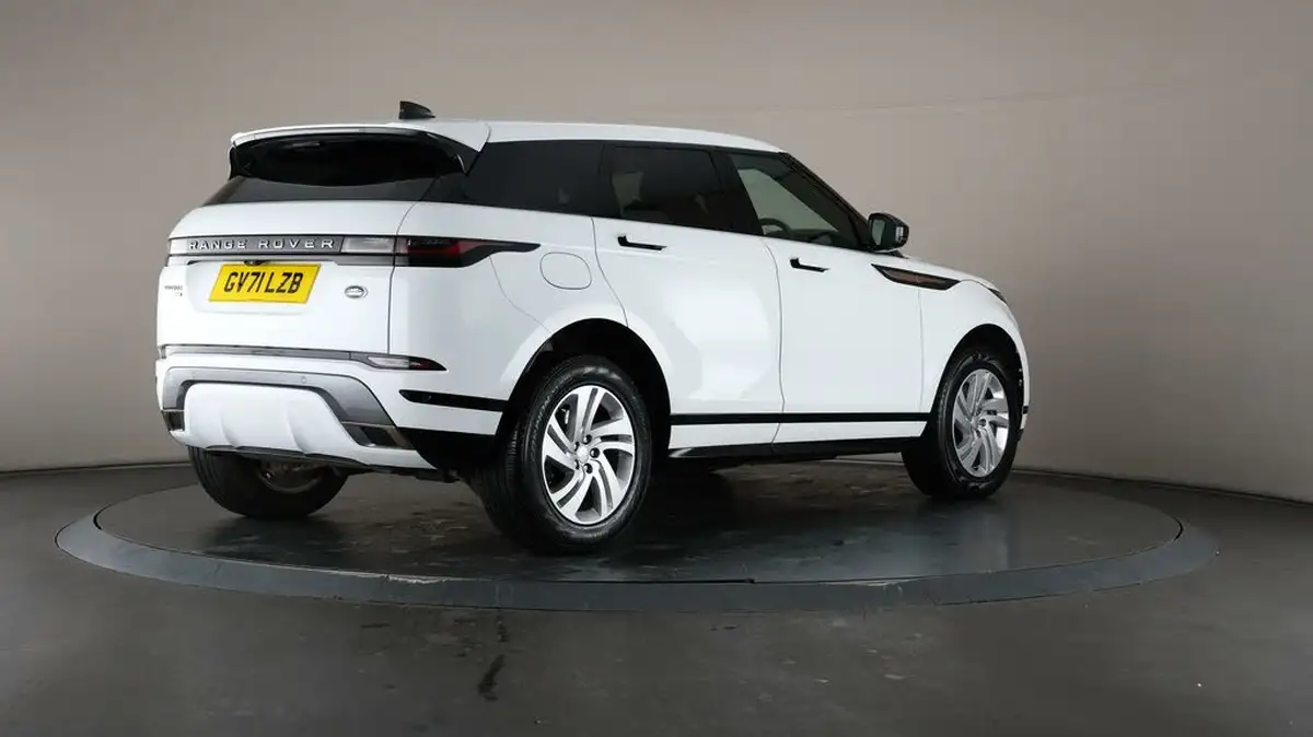 2022-land-rover-range-rover-evoque-15-p300e-r-dynamic-s-big-63