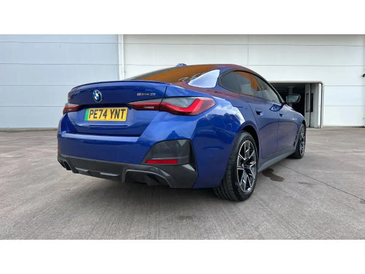 2024-bmw-i4-e-edrive35-m-sport-tech-pack-big-23