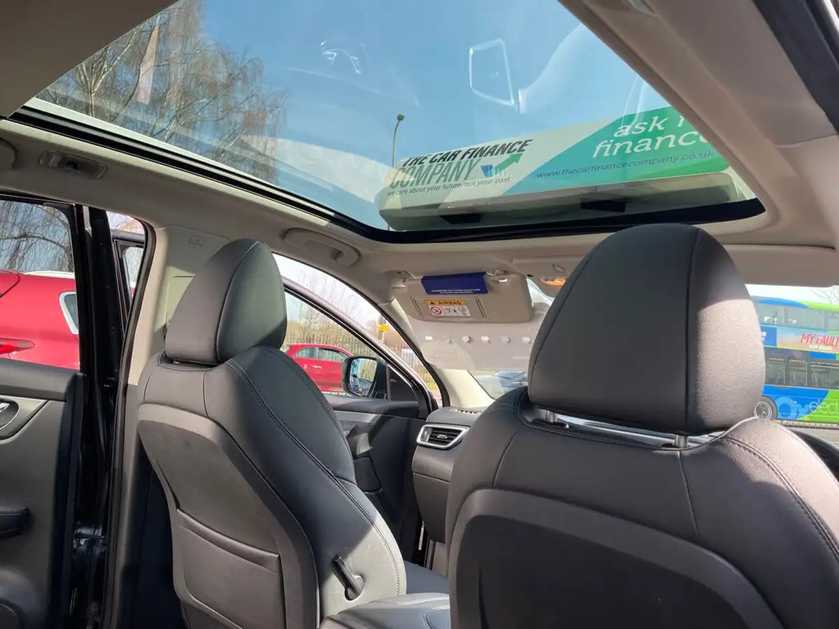 2019-nissan-qashqai-13-dig-t-tekna-160ps-dct-big-11