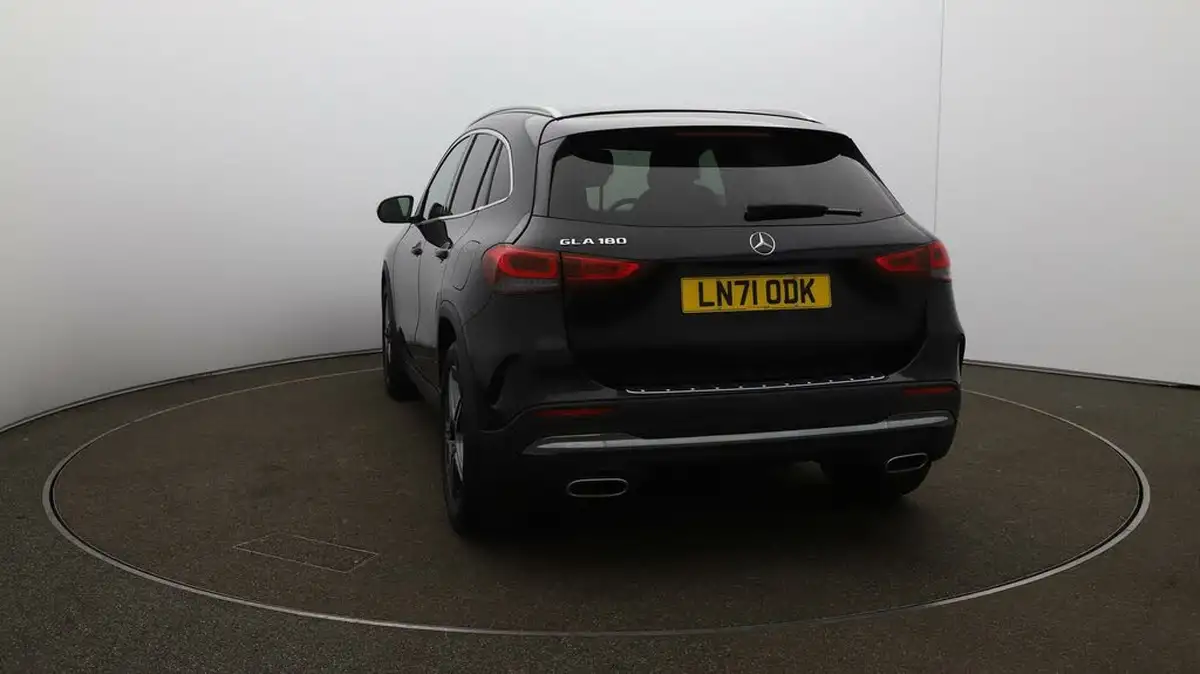 2021-mercedes-benz-gla-class-13-gla-180-amg-line-executive-1332cc-big-53
