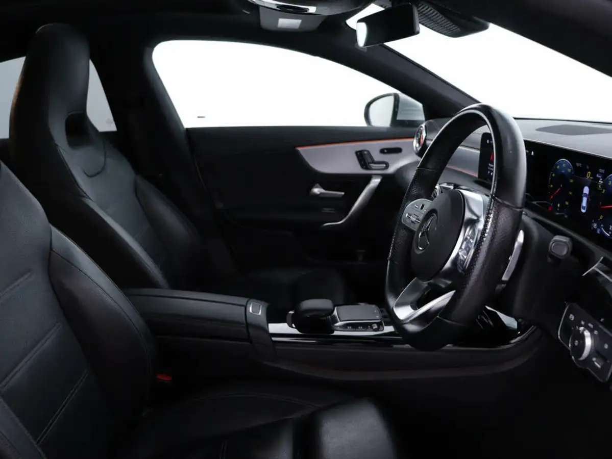2021-mercedes-benz-cla-13-cla-180-amg-line-premium-plus-coupe-4d-big-33