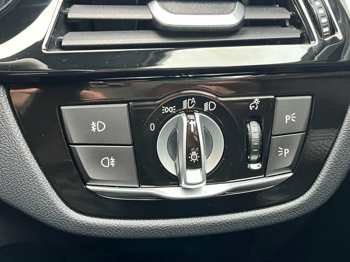 2018-bmw-5-series-20-530e-m-sport-big-30