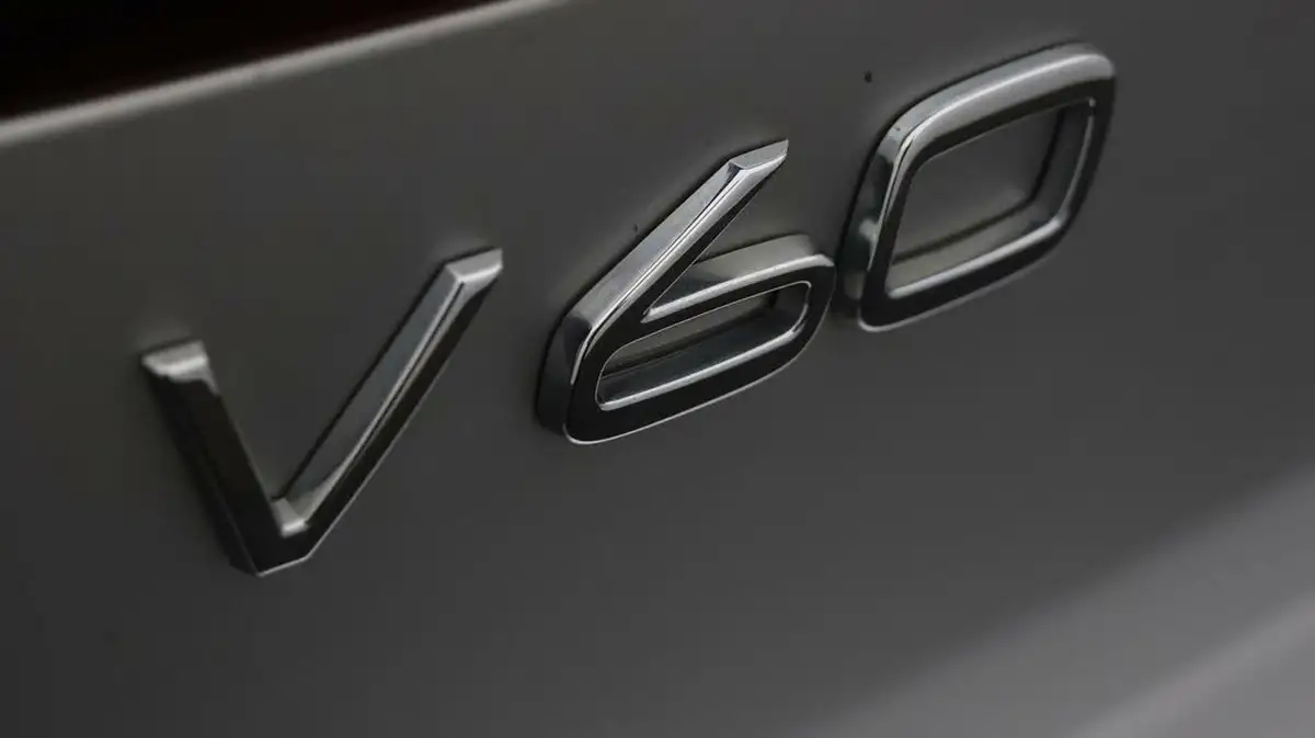 2020-volvo-v60-20-t6-inscription-big-19
