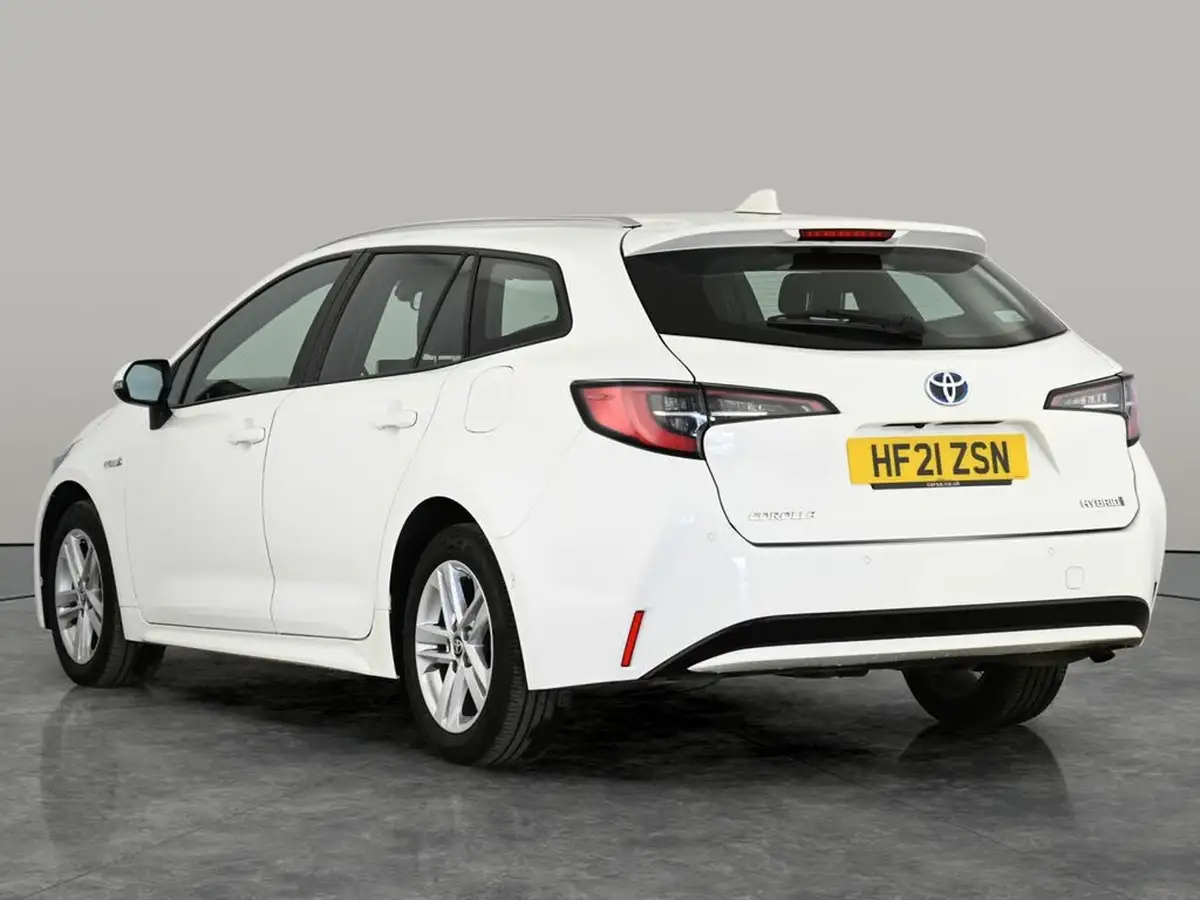 2021-toyota-corolla-18-vvt-i-icon-tech-spare-wheel-touring-sports-5d-big-7