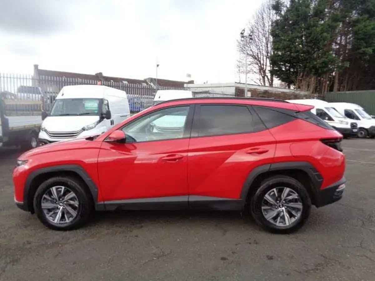 2023-hyundai-tucson-16-t-gdi-se-connect-230ps-hybrid-auto-big-7
