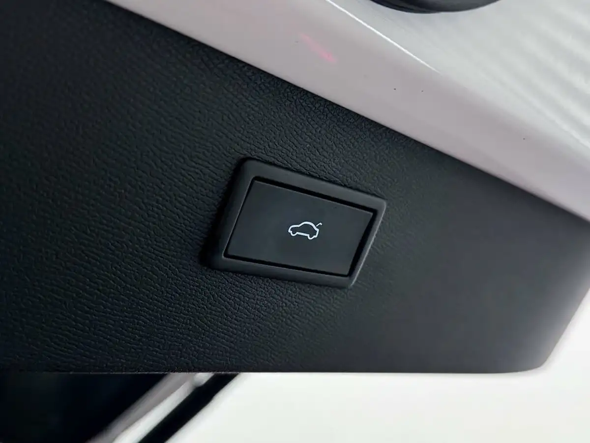 2023-cupra-formentor-14-e-hybrid-vz2-big-11