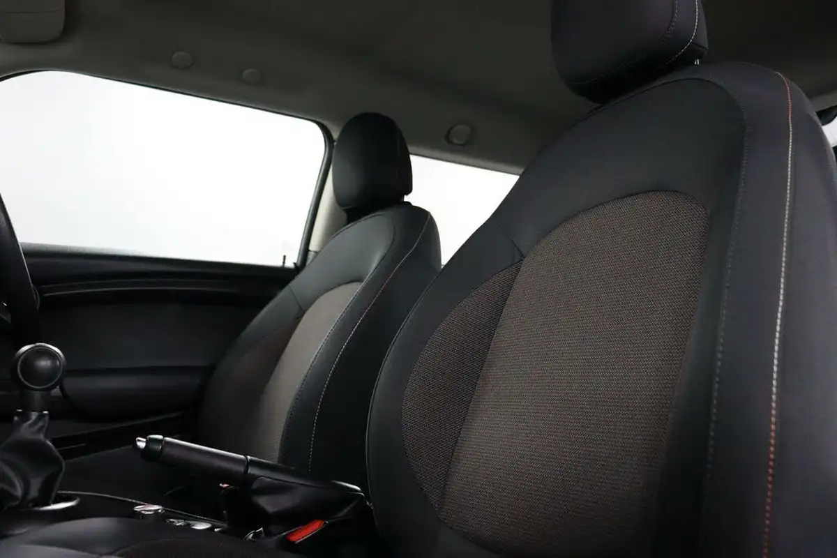 2018-mini-cooper-15-cooper-series-ii-ss-hatchback-3d-big-30