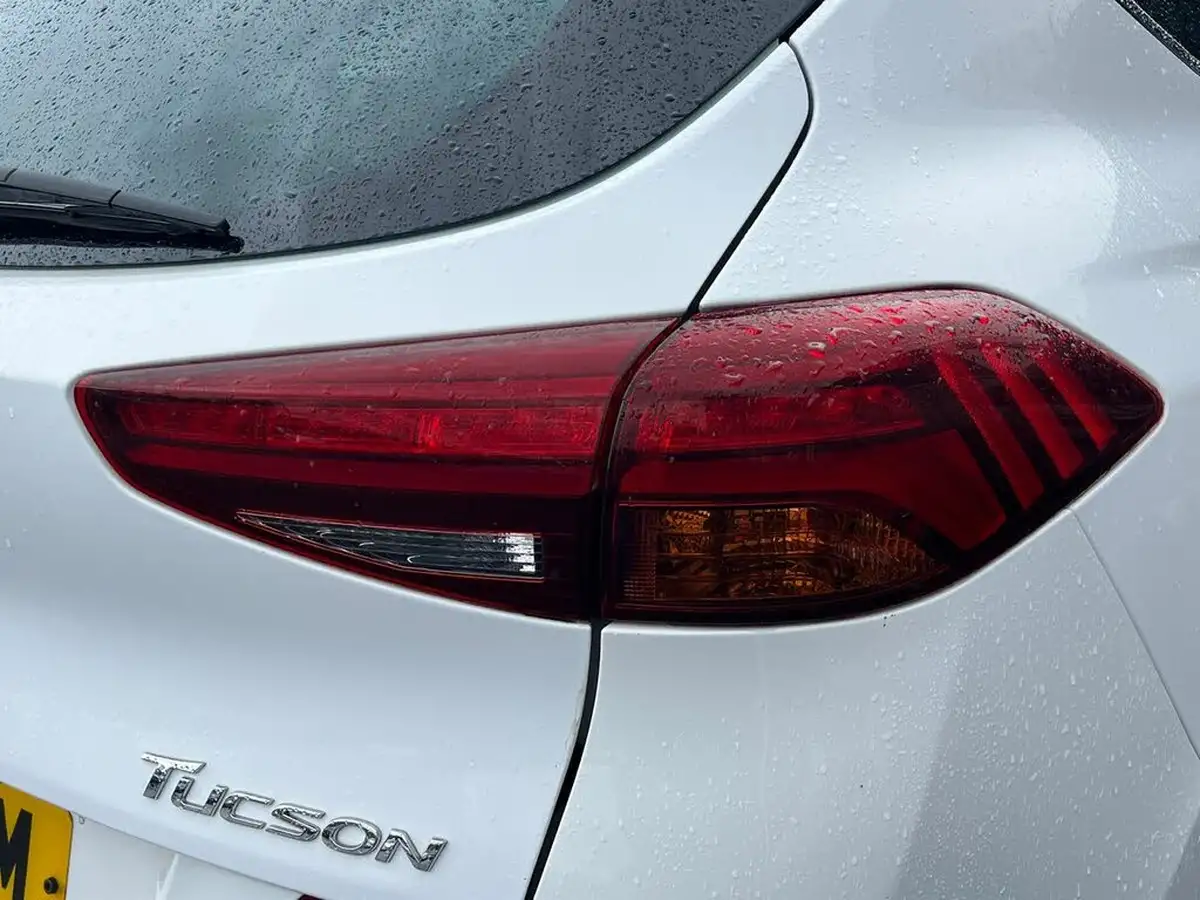2020-hyundai-tucson-16-t-gdi-premium-se-dct-big-26