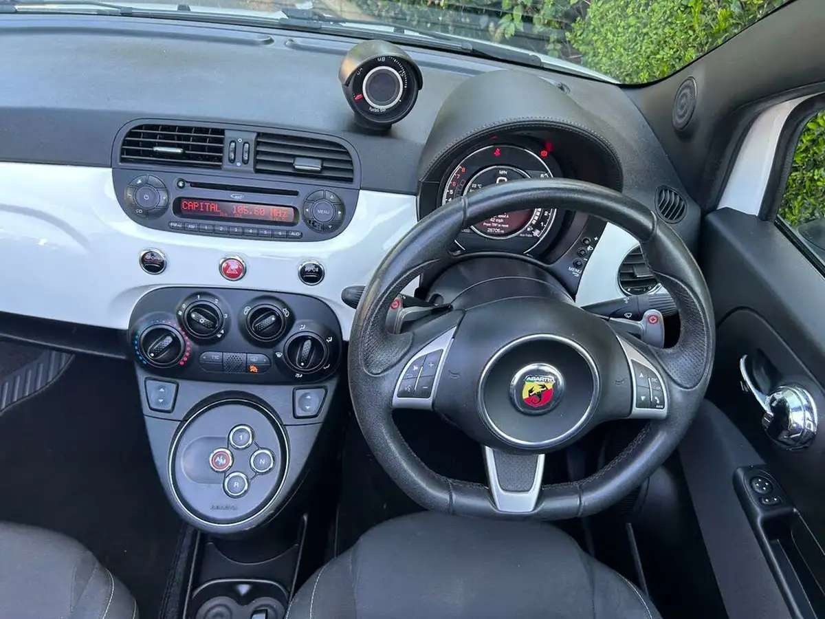 2015-abarth-500c-14-tjet-595c-mta-big-8