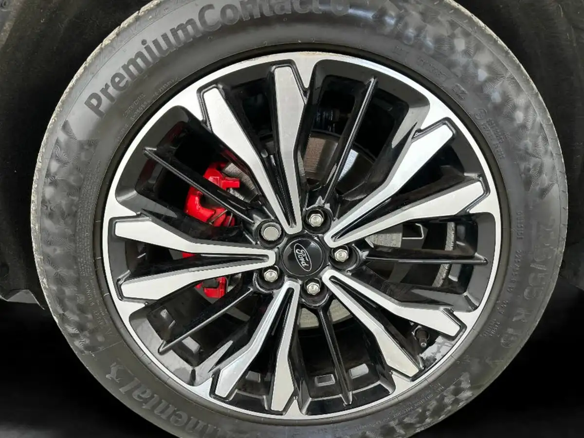 2022-ford-kuga-big-13