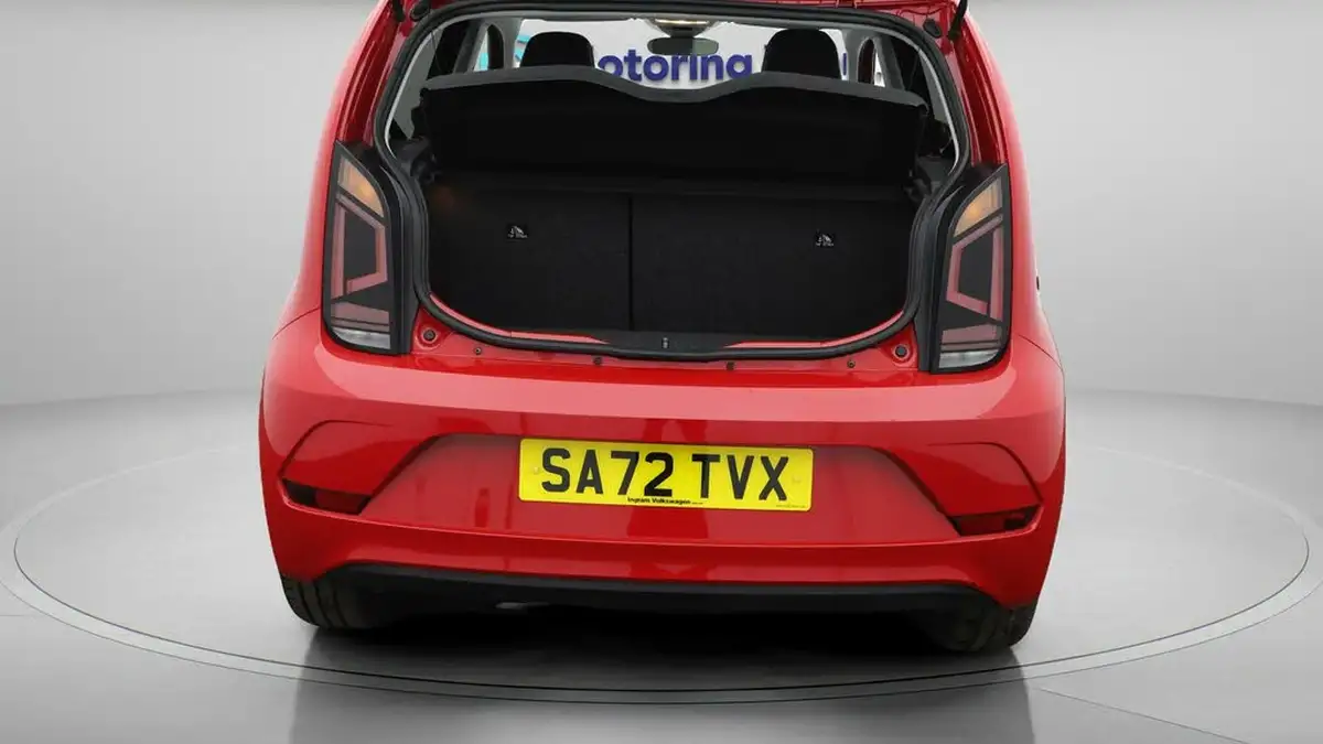 2022-volkswagen-up-10-up-beats-big-26