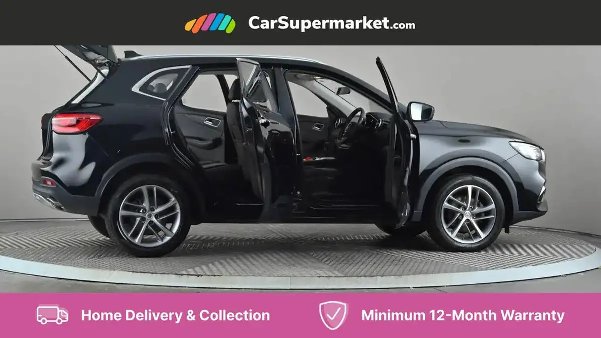 2021-mg-hs-15t-gdi-excite-162ps-big-9