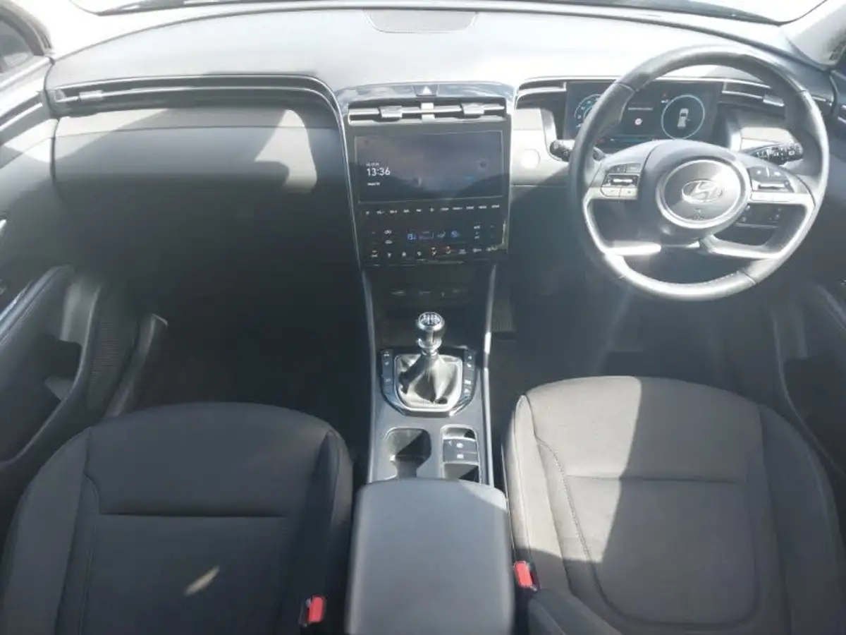 2022-hyundai-tucson-16-t-gdi-premium-150ps-big-2