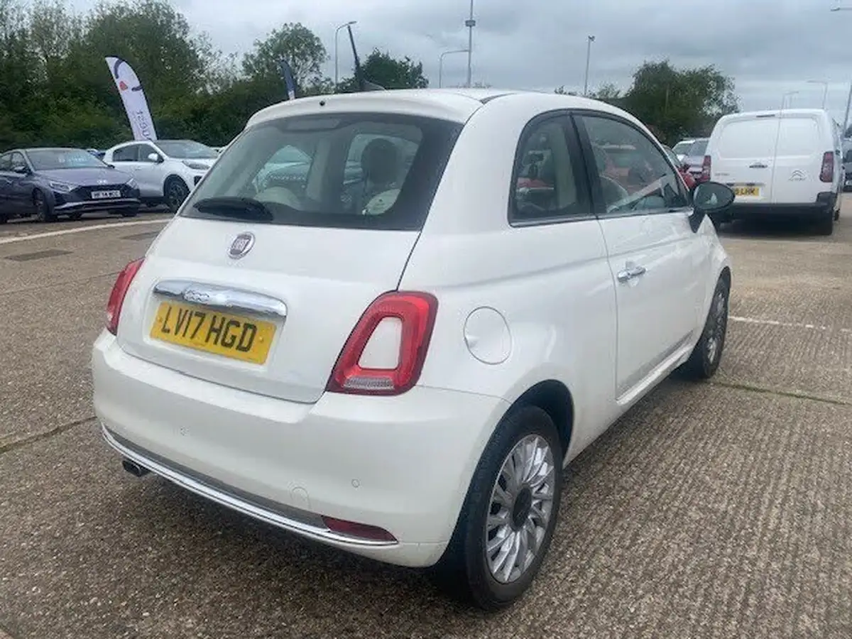 2017-fiat-500-12-lounge-big-6