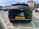 2015-volvo-v40-20-t2-r-design-small-4