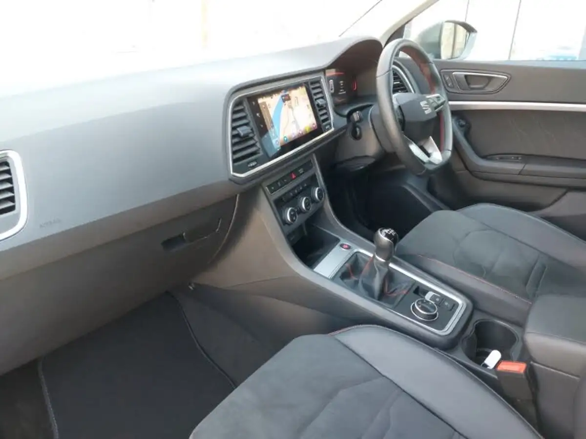 2024-seat-ateca-15-ecotsi-fr-big-4