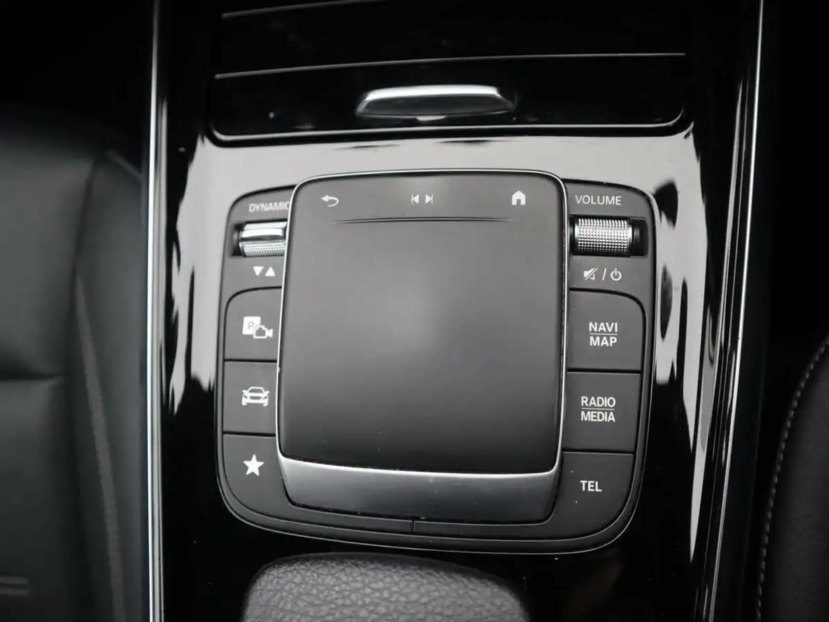 2022-mercedes-benz-gla-class-13-gla-250e-exclusive-edition-big-28