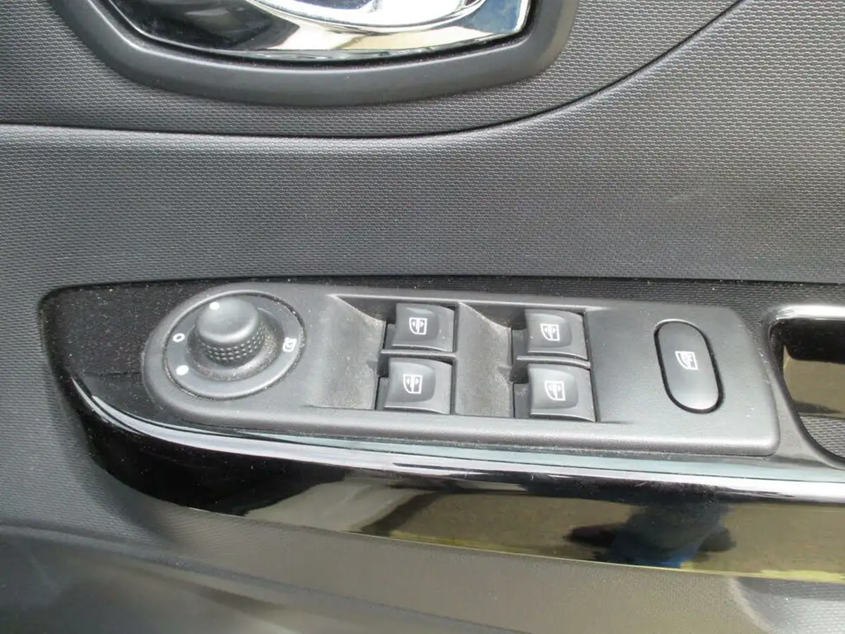 2016-renault-captur-15dci-dynamique-s-nav-90bhp-energy-ss-big-12