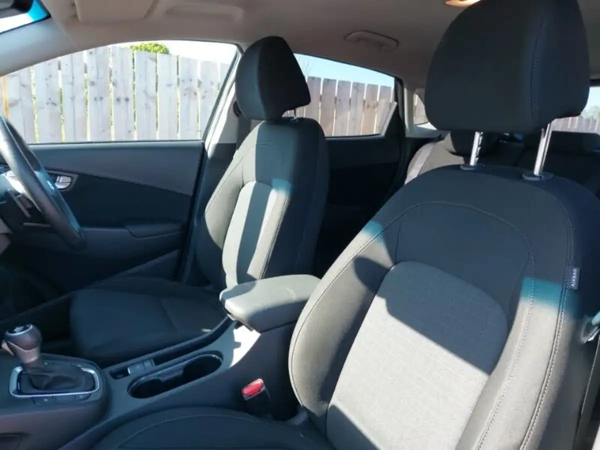 2022-hyundai-kona-16-gdi-premium-big-4