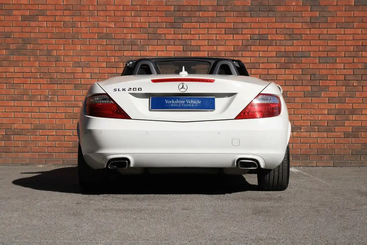 2012-mercedes-benz-slk-18-slk200-184bhp-ss-7g-tronic-plus-big-33