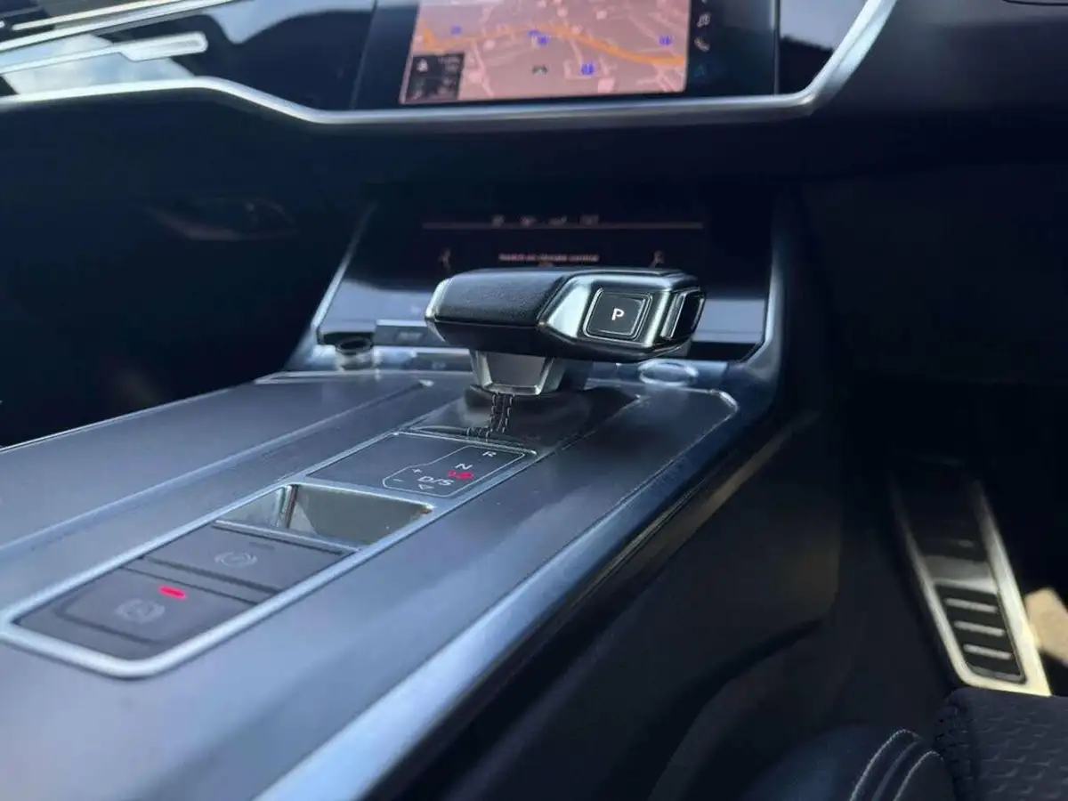 2019-audi-a6-saloon-20-40-tdi-s-line-quattro-big-19
