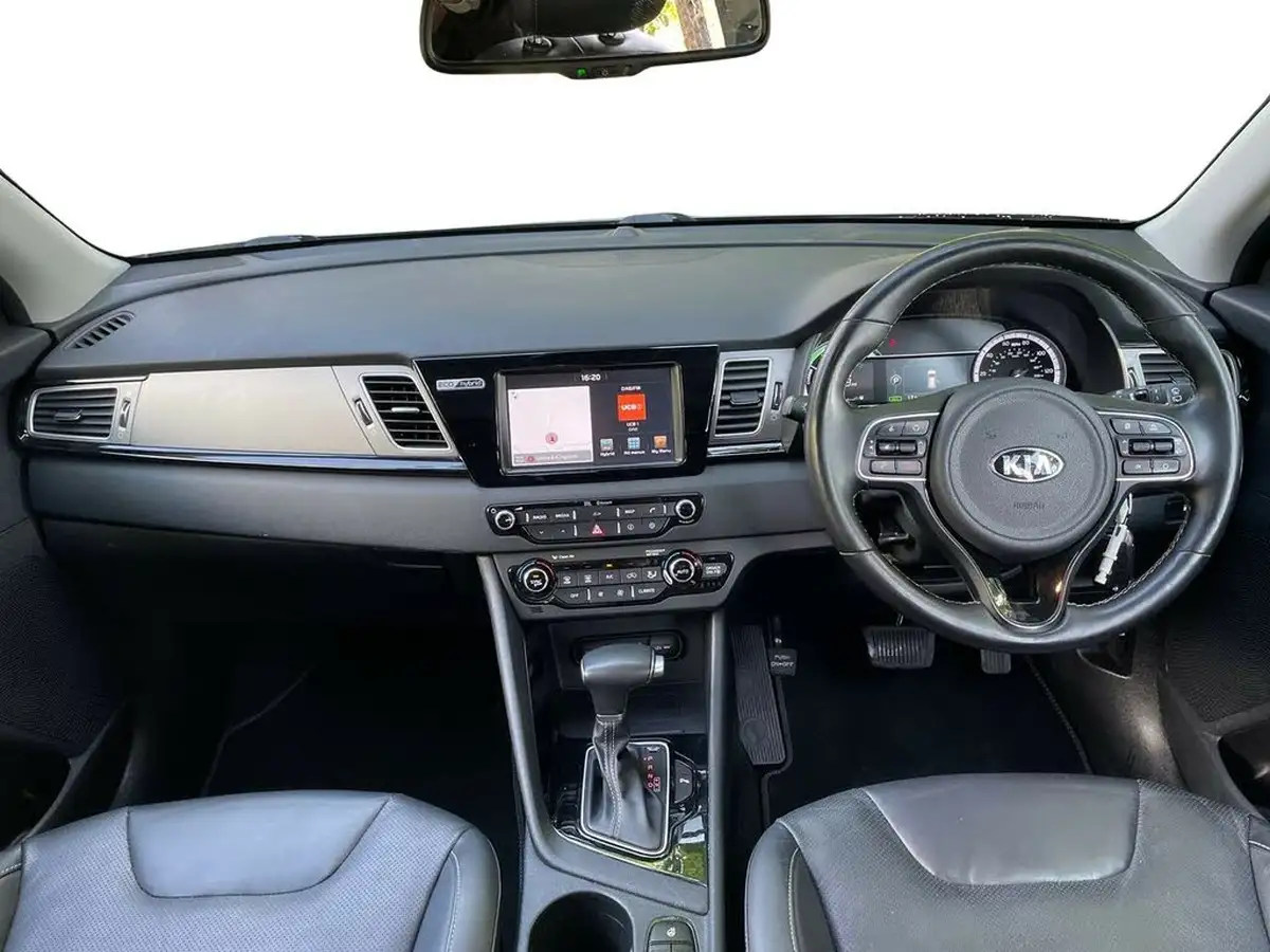 2017-kia-niro-16-gdi-3-157kwh-lithium-ion-big-12