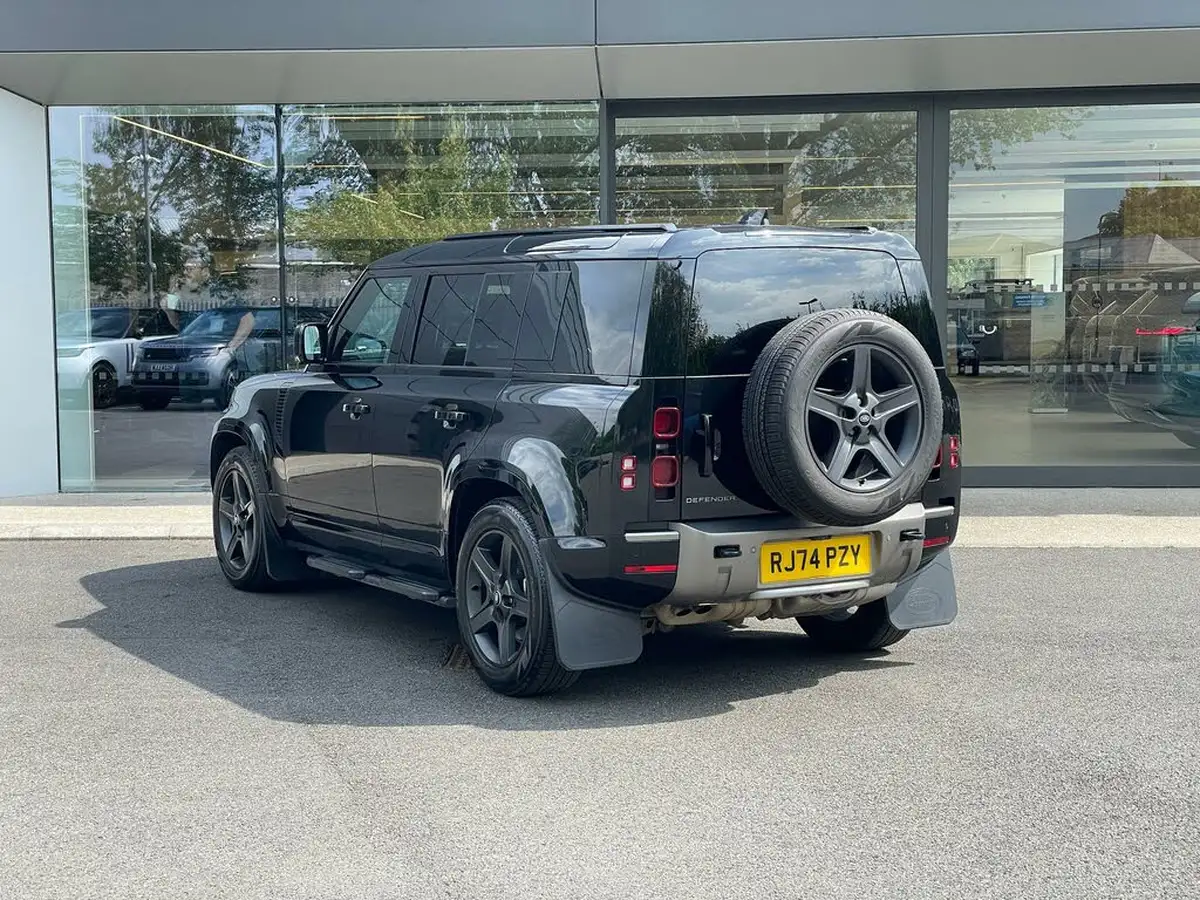 2024-land-rover-110-defender-30-d350-x-dynamic-se-big-61