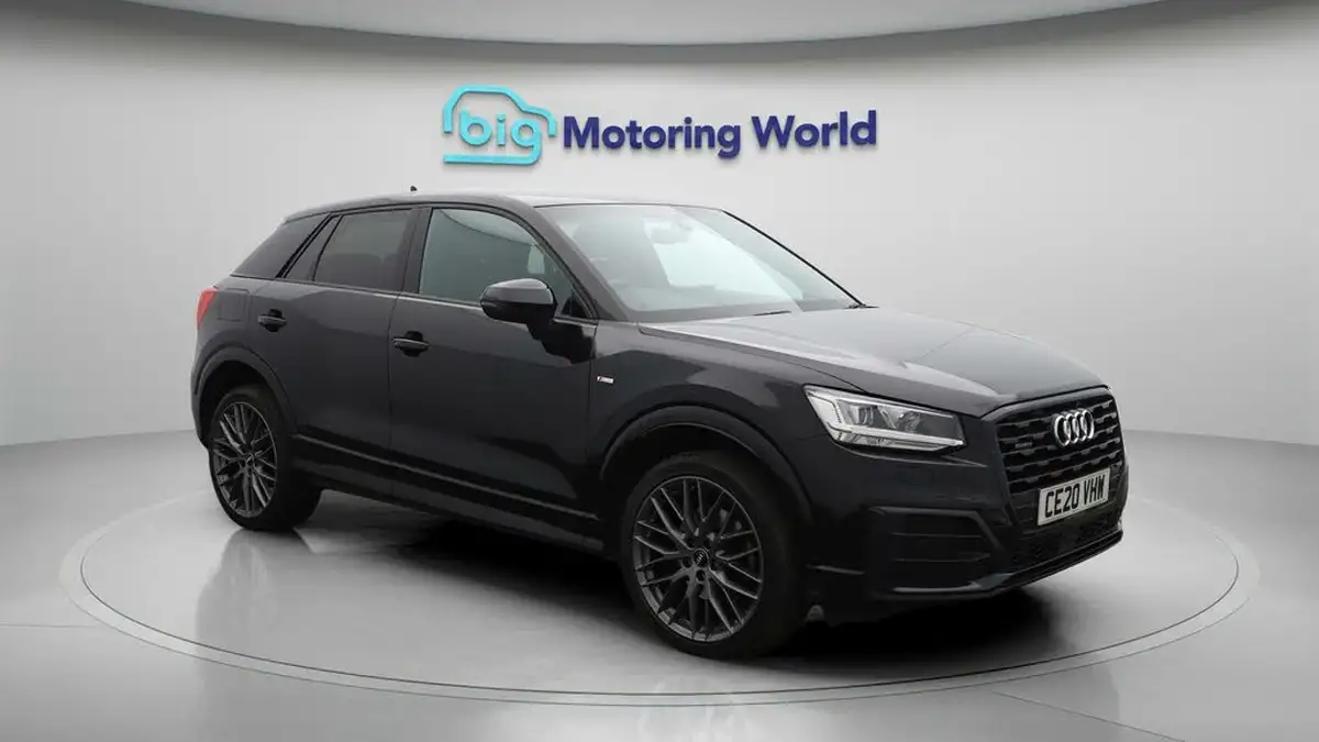 2020-audi-q2-20-40-tfsi-black-edition-big-1