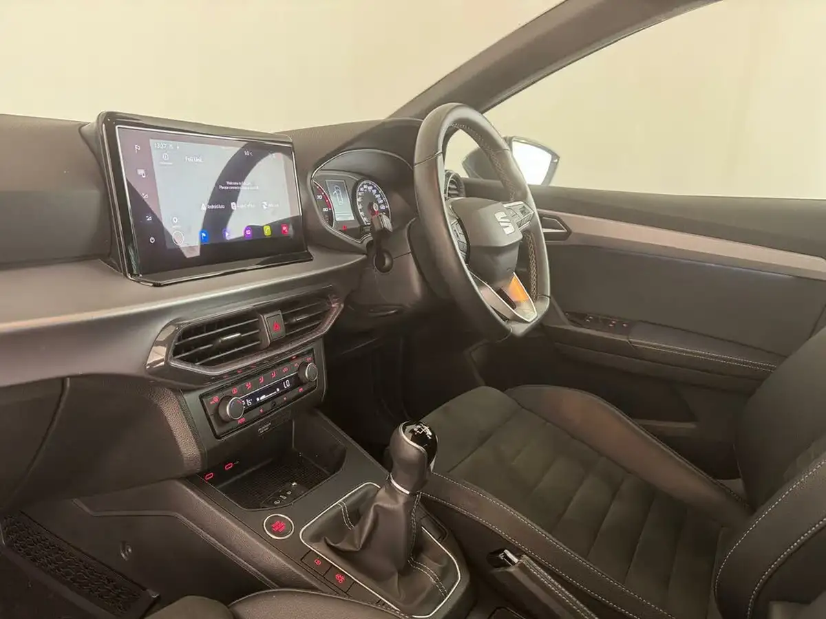 2022-seat-ibiza-10-tsi-xcellence-95ps-big-8