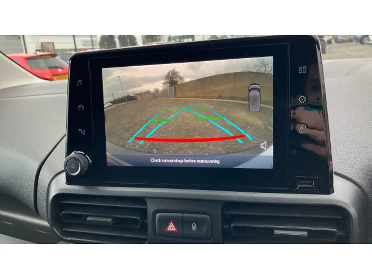 2021-toyota-proace-city-e-icon-big-38