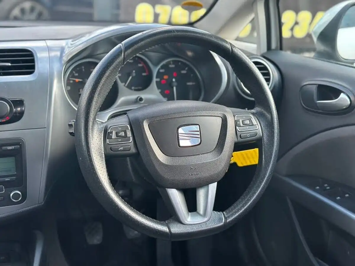 2011-seat-leon-16td-ecomotive-se-big-49