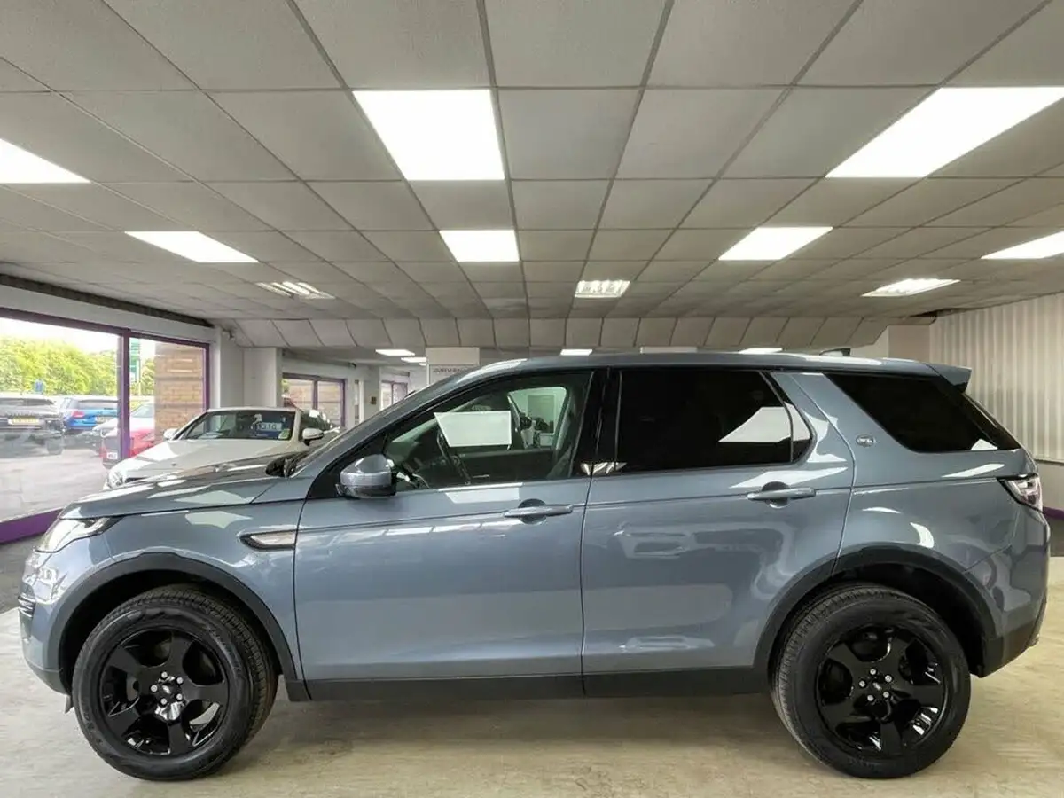 2018-land-rover-discovery-sport-20ed4-se-152ps-big-12