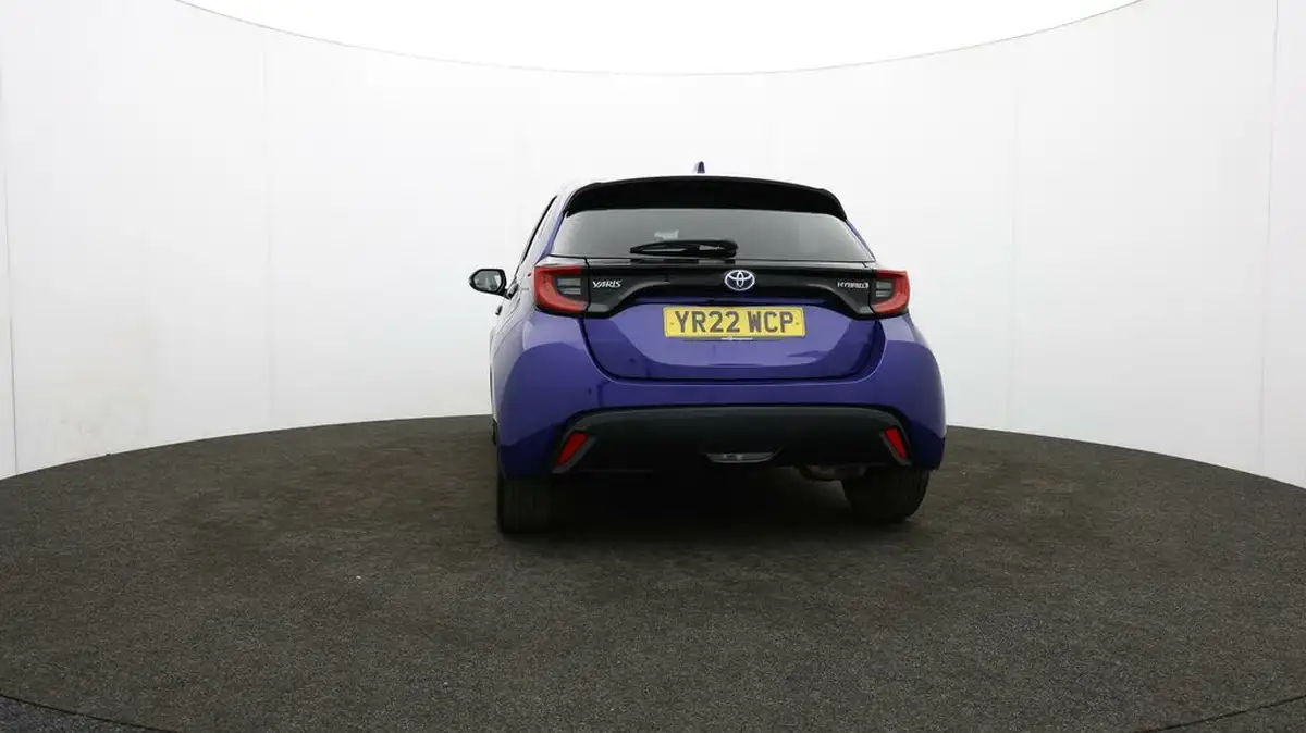 2022-toyota-yaris-15-vvt-i-design-big-44