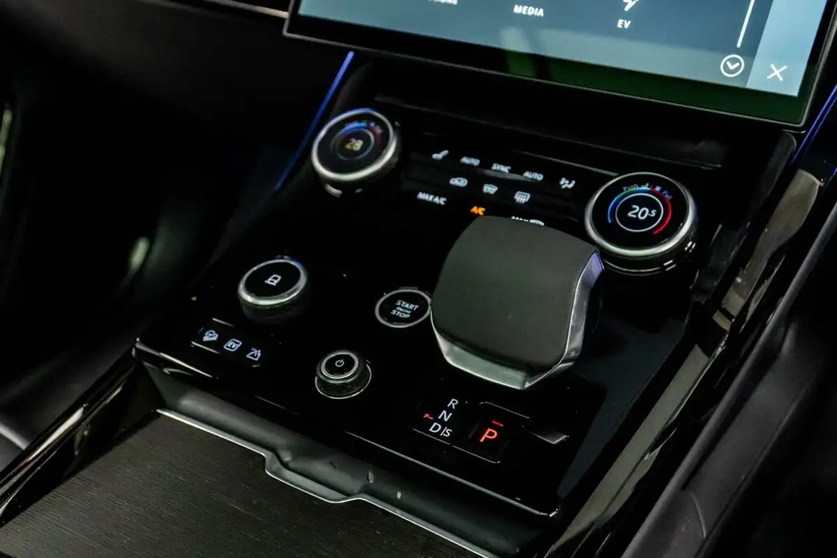 2023-land-rover-range-rover-sport-30-p440e-autobiography-big-33