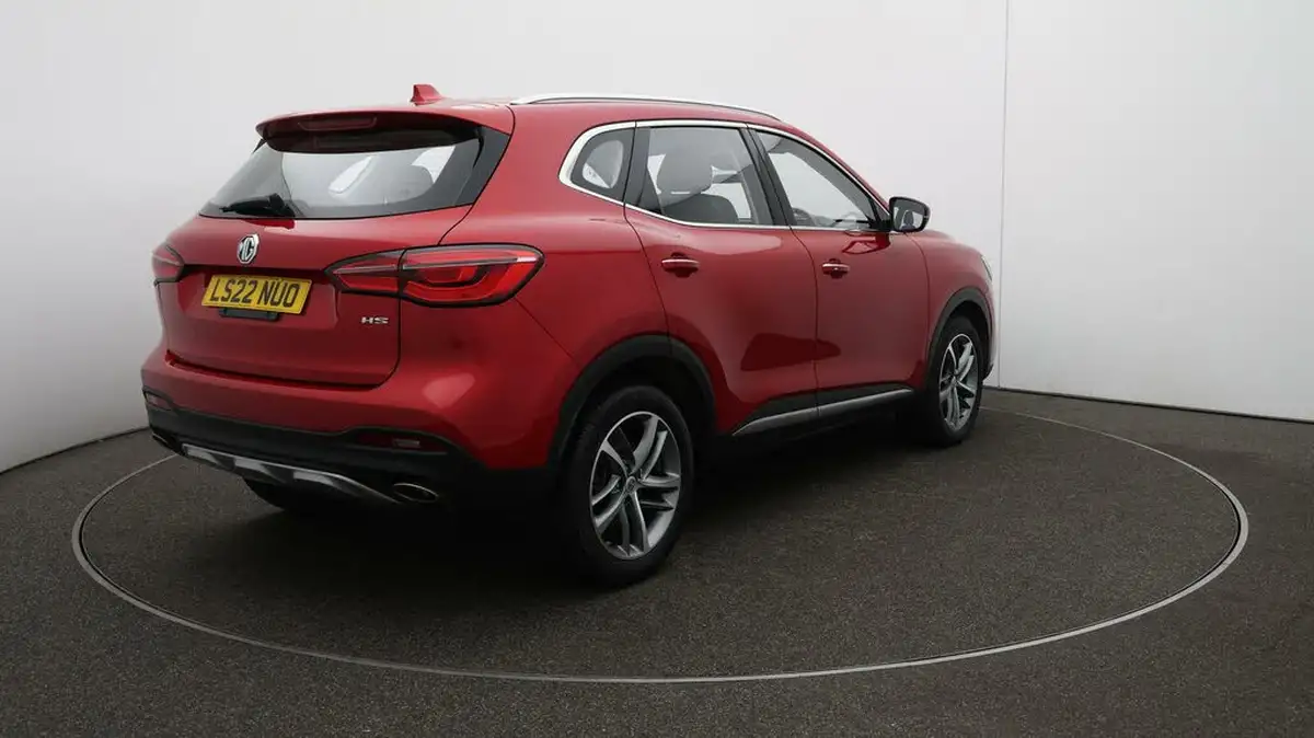 2022-mg-hs-15t-gdi-excite-162ps-dct-big-51