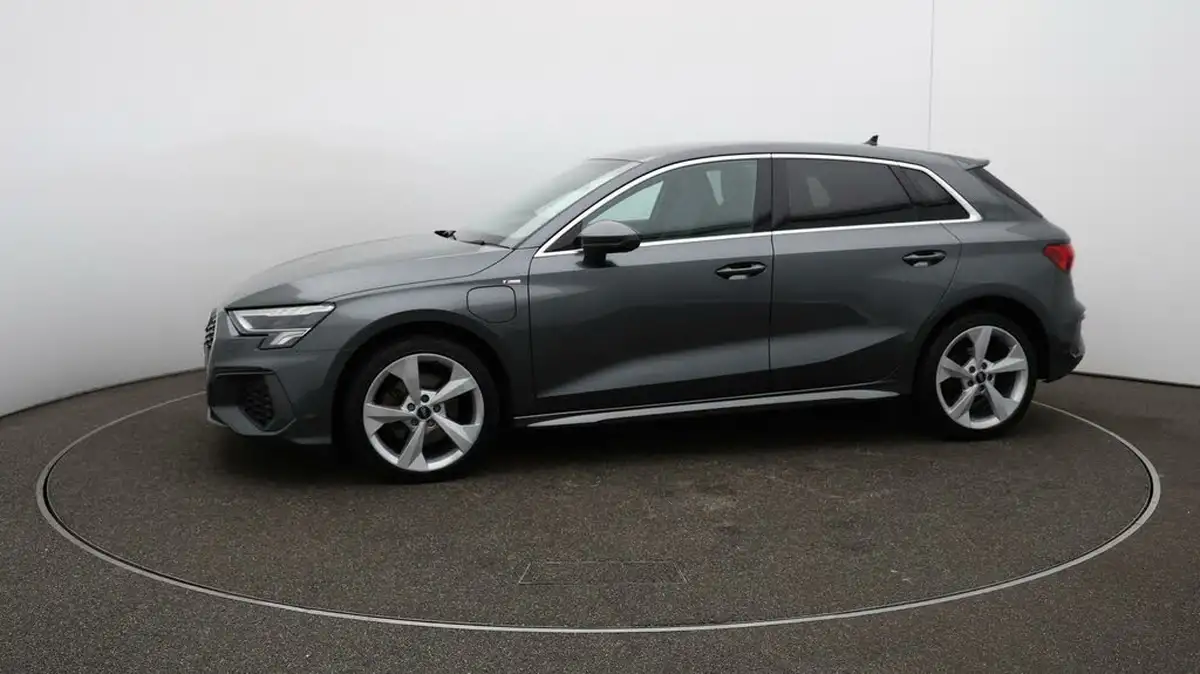 2021-audi-a3-14-40-tfsi-e-s-line-big-65