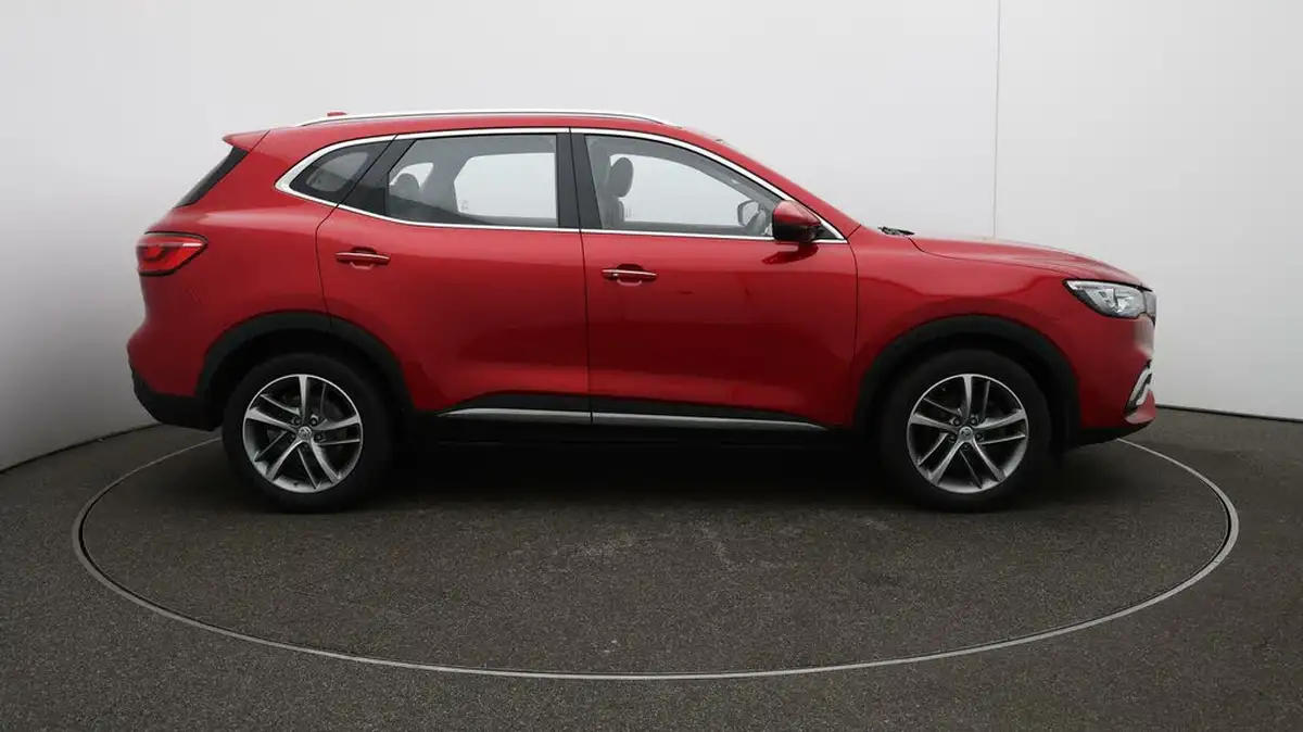 2022-mg-hs-15t-gdi-excite-162ps-dct-big-48