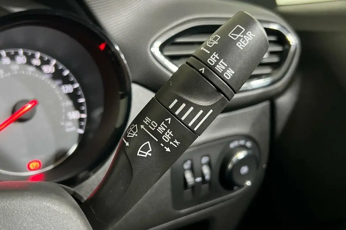 2019-vauxhall-crossland-x-12i-sport-big-26