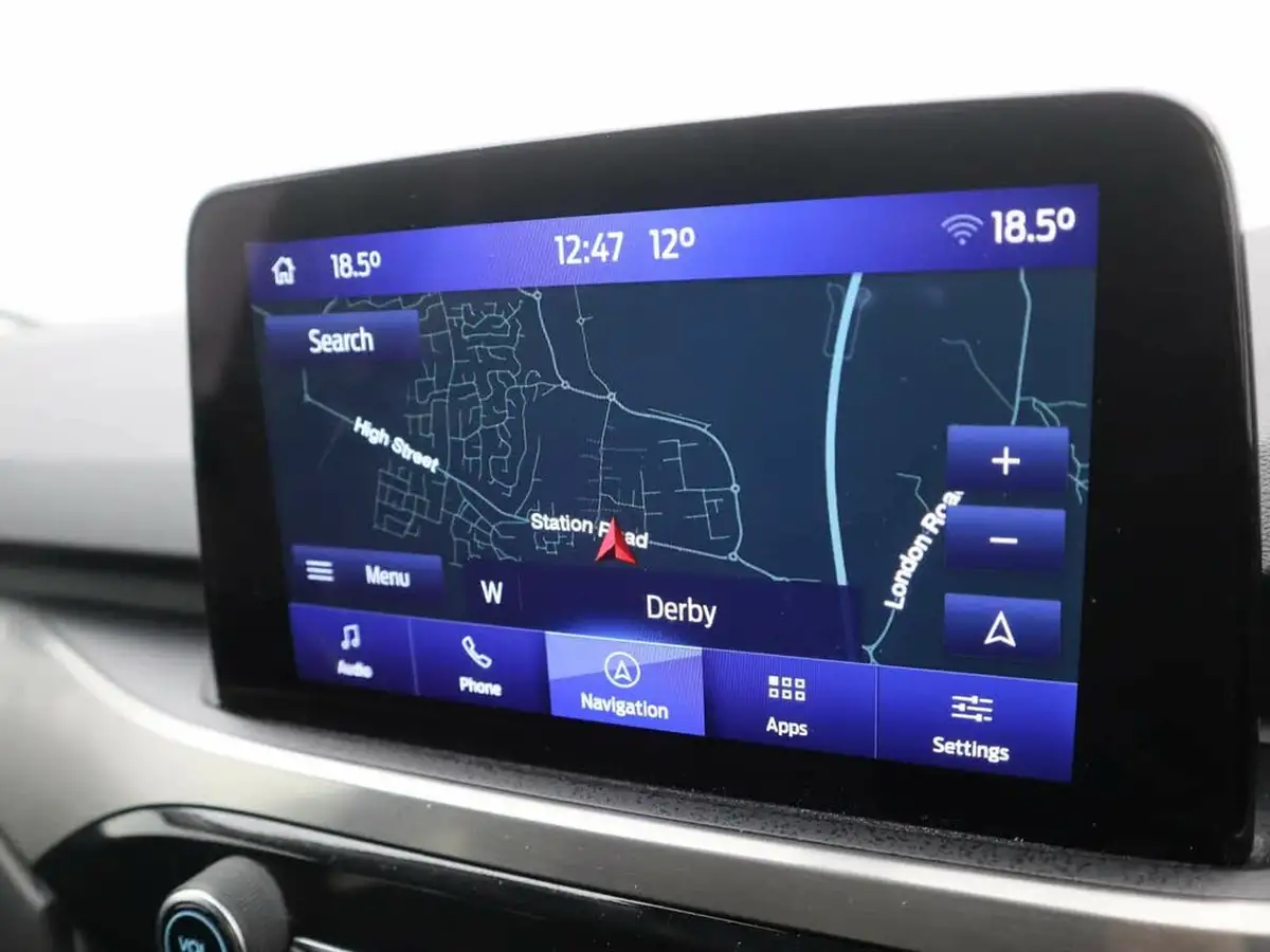 2022-ford-kuga-big-22